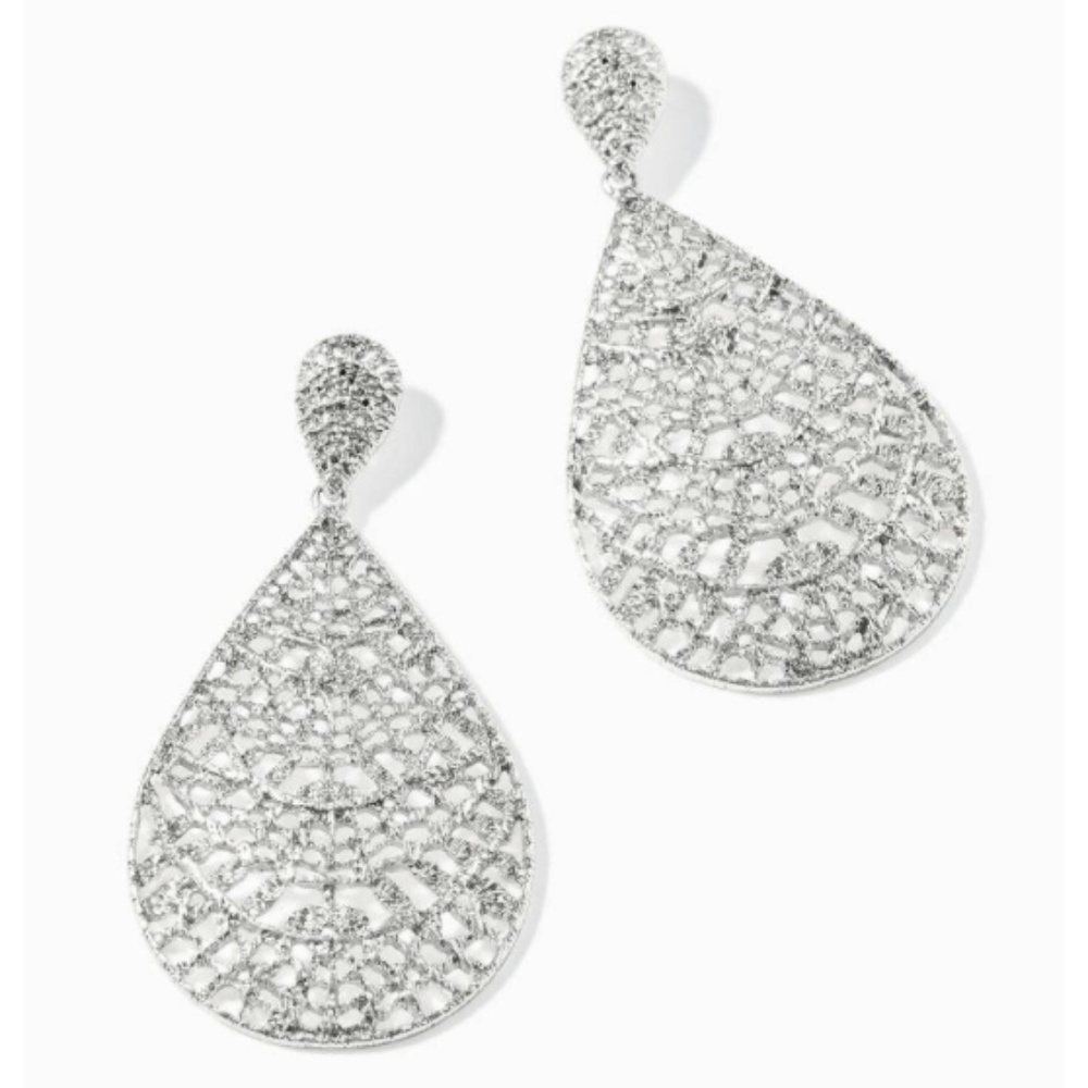 Stella & Dot Thea Lace Chandeliers